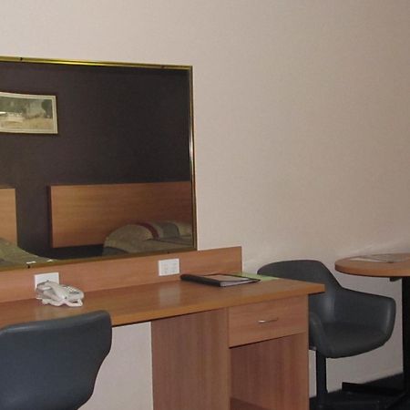 Sunpalms Motel Rockhampton Chambre photo