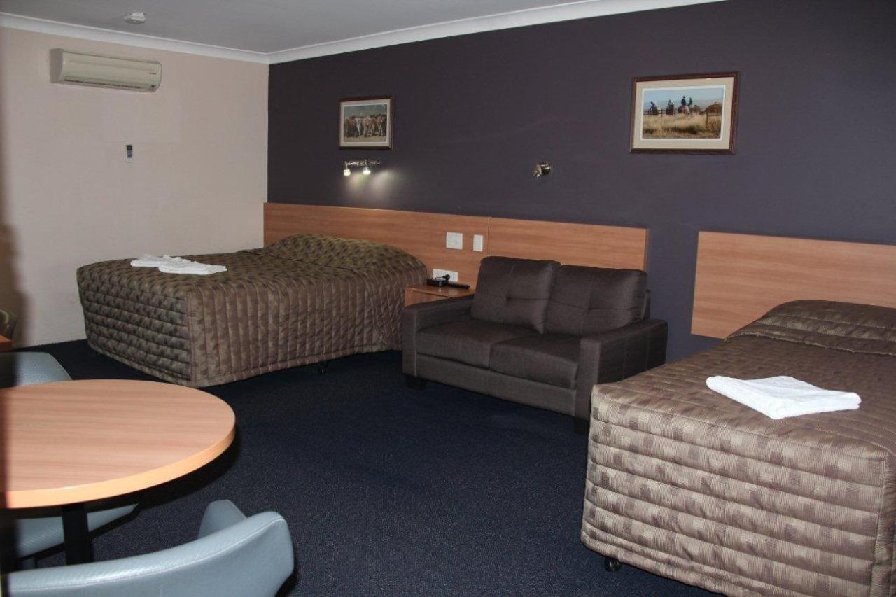 Sunpalms Motel Rockhampton Extérieur photo